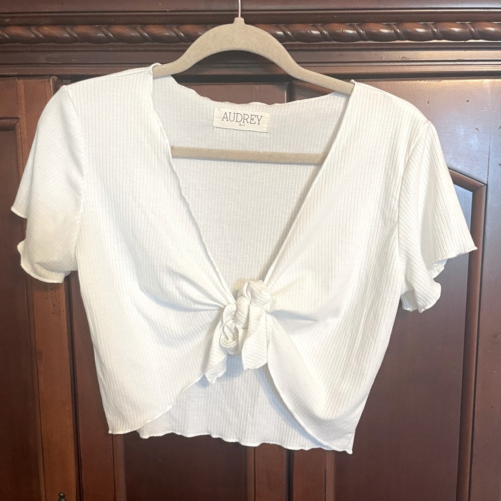AUDREY 3+1 white tie crop top size small